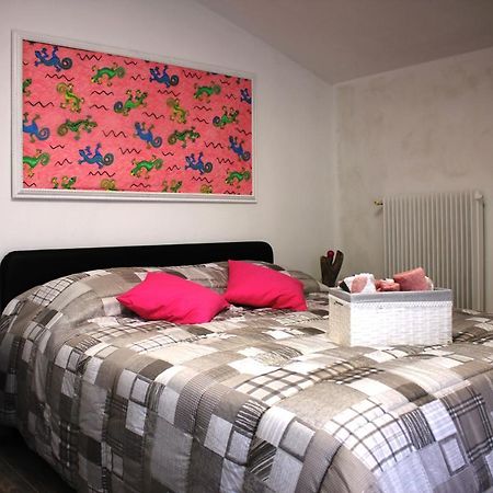 Villa Sonia Apartment & Rooms ลินญาโน ซับเบียโดโร ภายนอก รูปภาพ