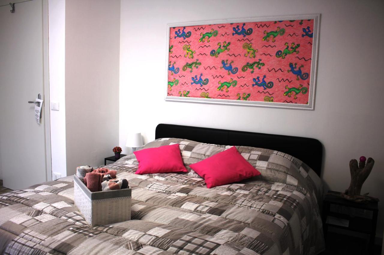 Villa Sonia Apartment & Rooms ลินญาโน ซับเบียโดโร ภายนอก รูปภาพ