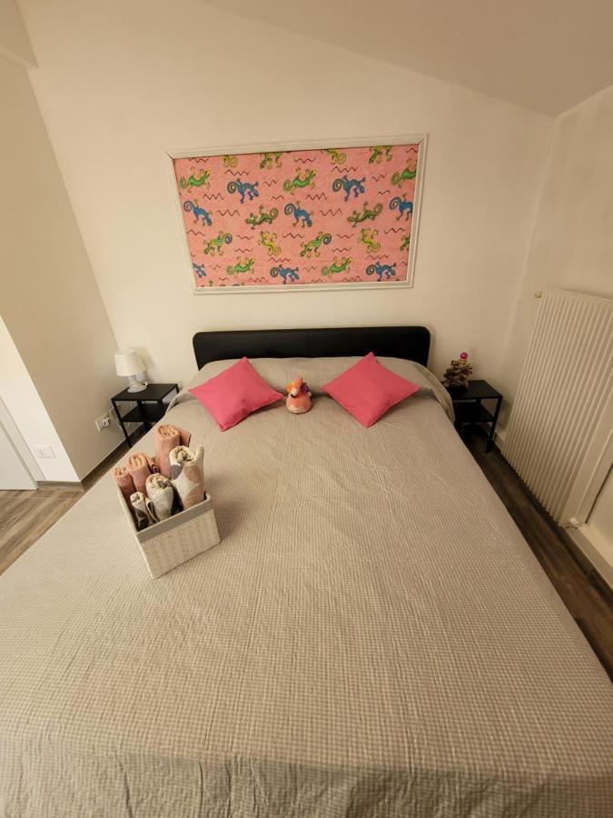 Villa Sonia Apartment & Rooms ลินญาโน ซับเบียโดโร ภายนอก รูปภาพ