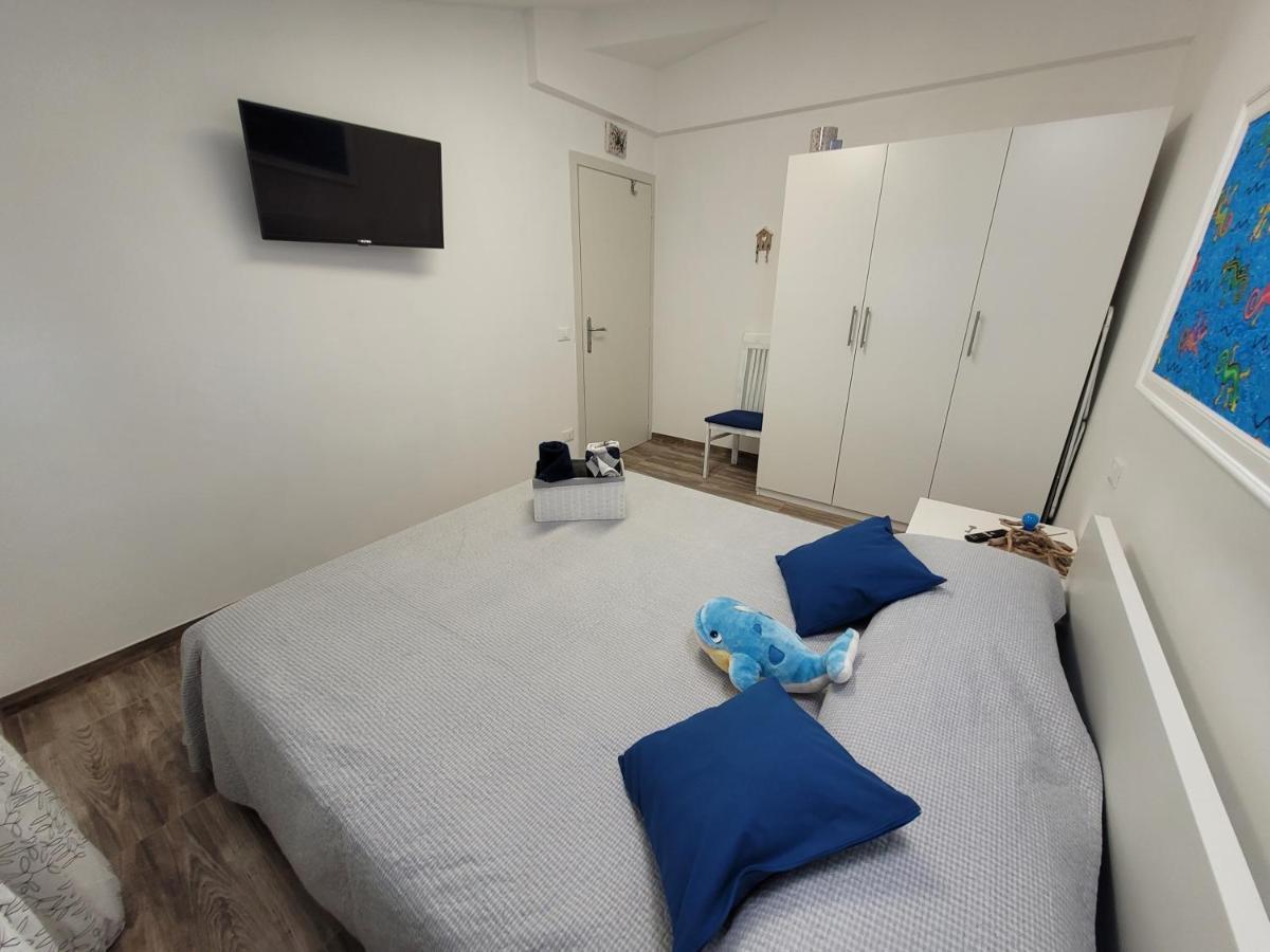 Villa Sonia Apartment & Rooms ลินญาโน ซับเบียโดโร ภายนอก รูปภาพ