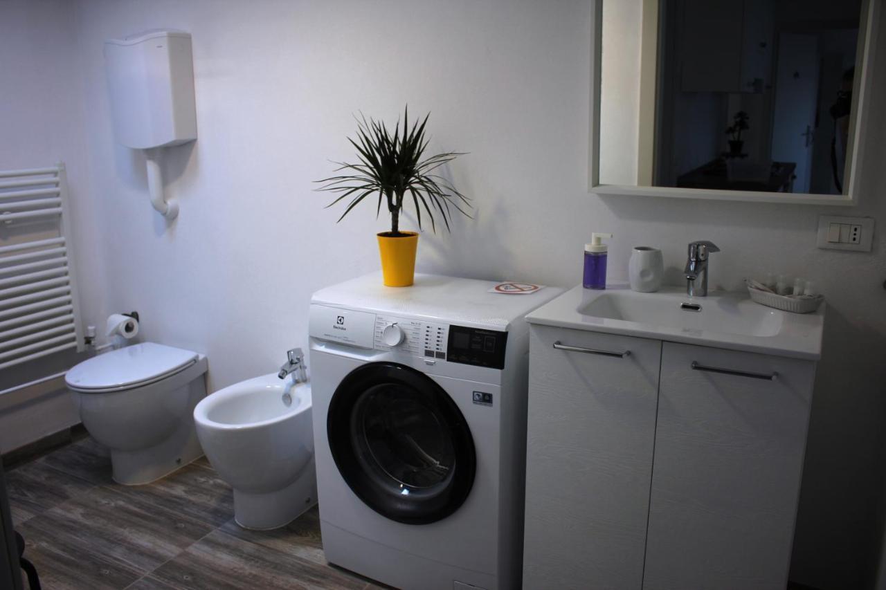 Villa Sonia Apartment & Rooms ลินญาโน ซับเบียโดโร ภายนอก รูปภาพ