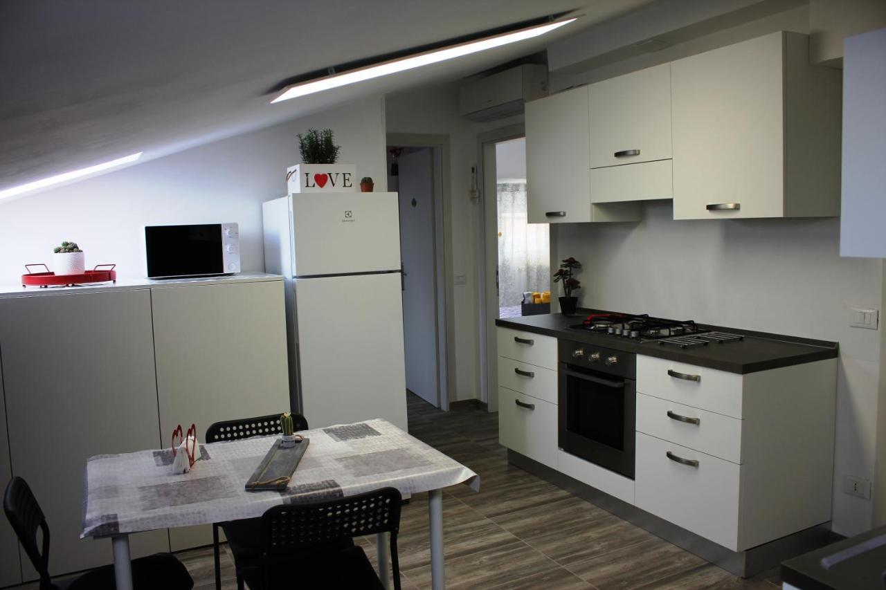 Villa Sonia Apartment & Rooms ลินญาโน ซับเบียโดโร ภายนอก รูปภาพ