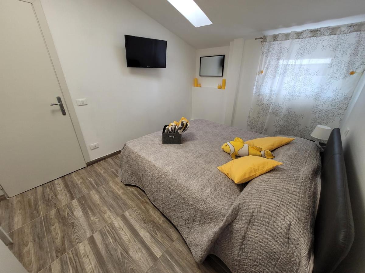Villa Sonia Apartment & Rooms ลินญาโน ซับเบียโดโร ภายนอก รูปภาพ